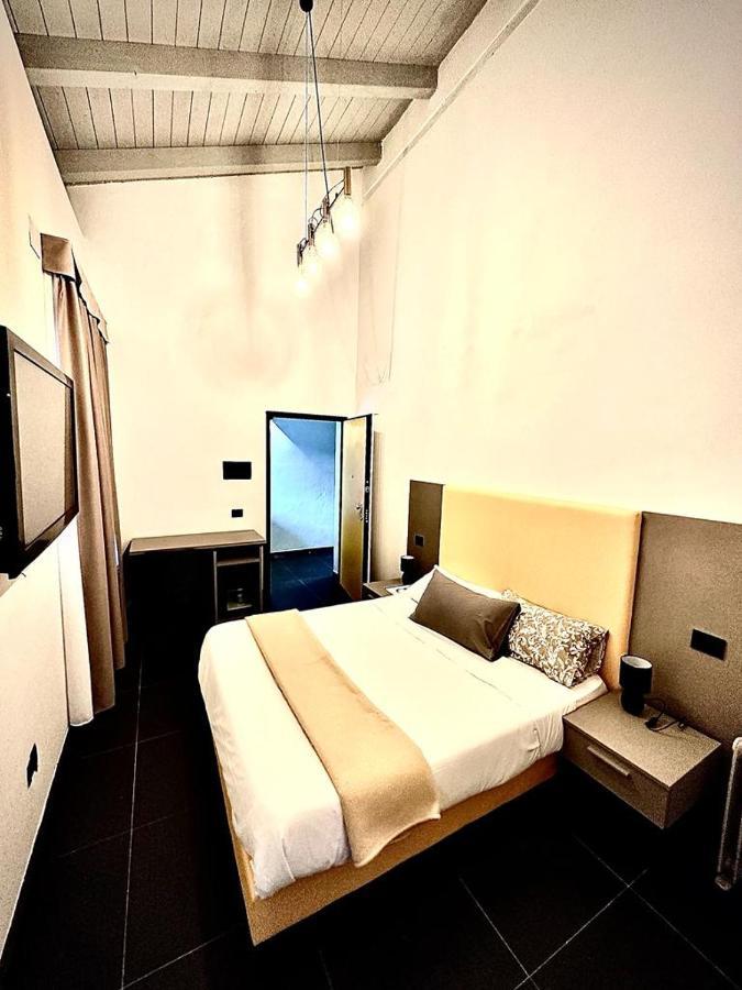 Dazio Exclusive Rooms Рим Экстерьер фото